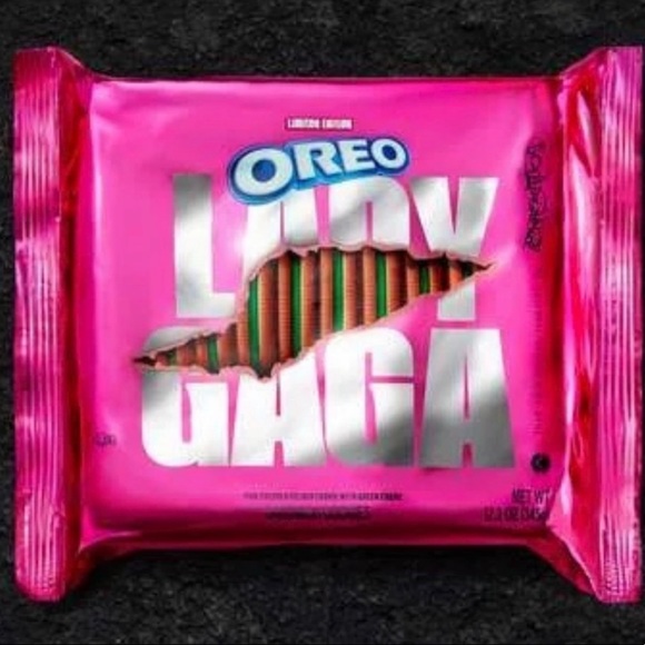 Lady Gaga Chromatica Oreos - Picture 2 of 4